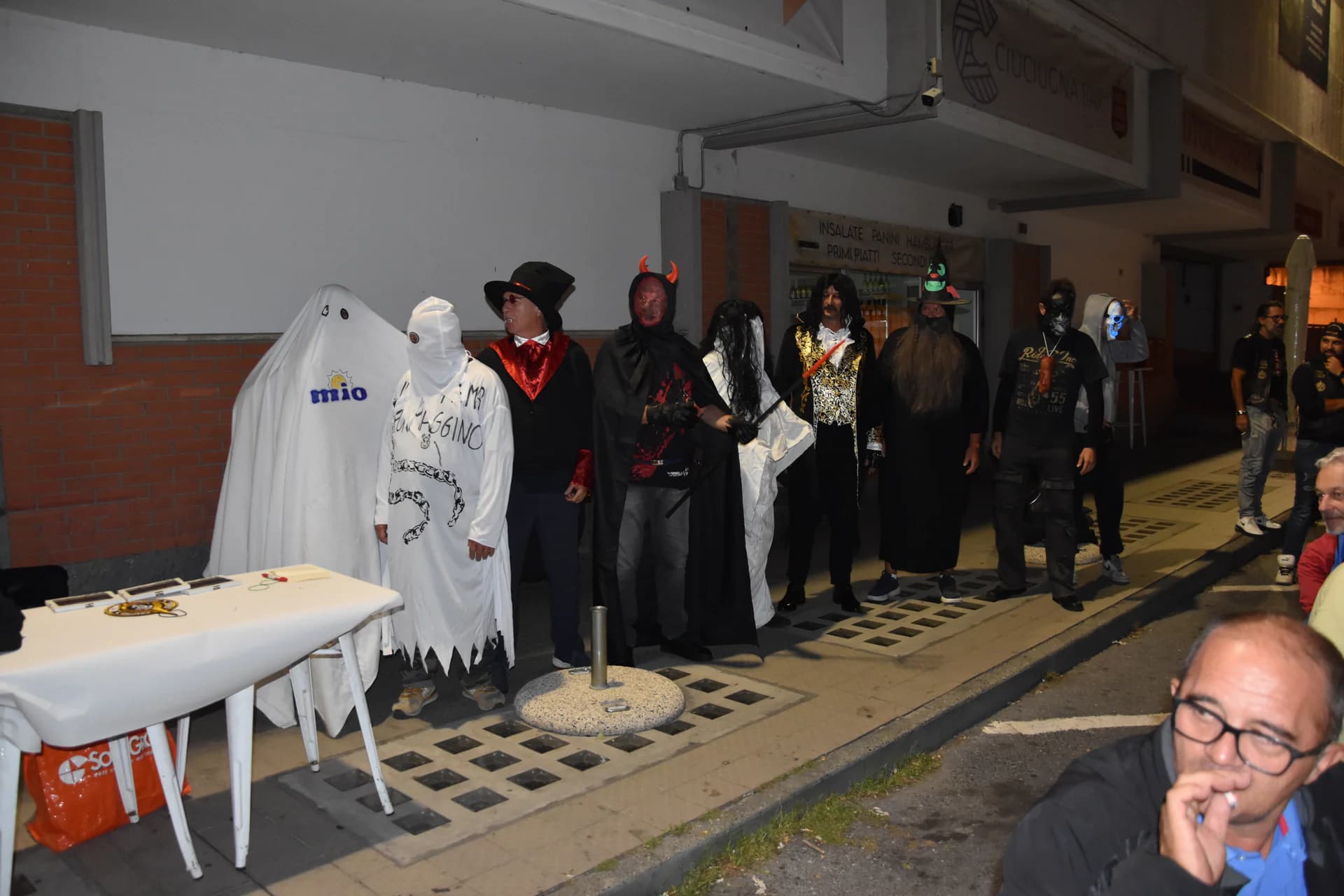 La Notte della Strega (Die Nacht der Hexe) — foto 3